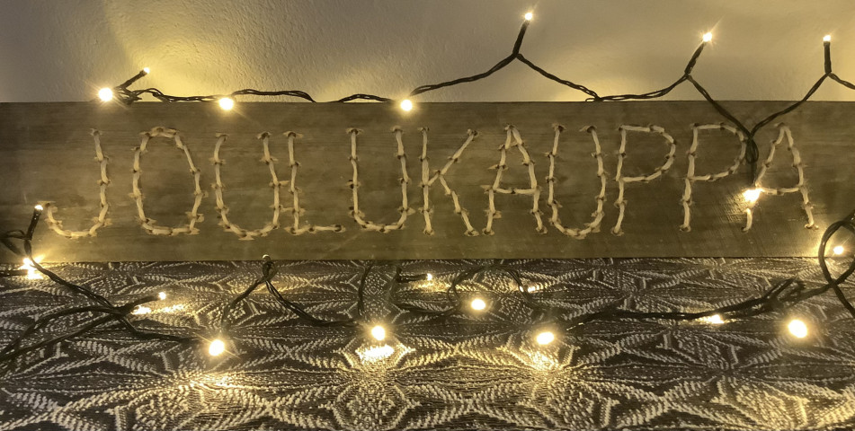 Jouluisia käsintehtyjä tuotteita